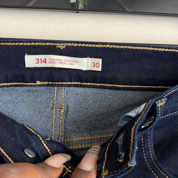 Levi’s Women Shaping Straight Leg jeans - Picture 6 of 11